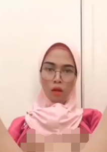 Bokep Indo – Jilbab Pink Aqsa Lagi Omek.